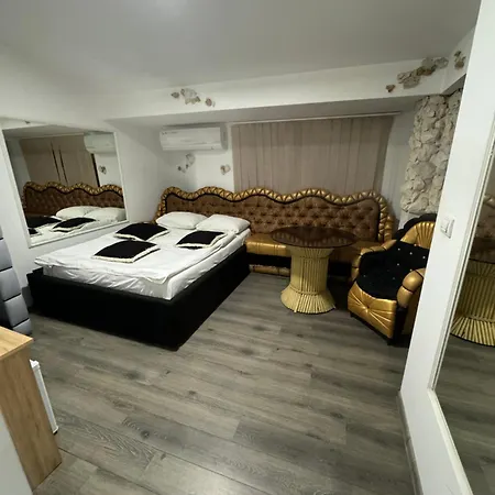 Apartment Paradiso *